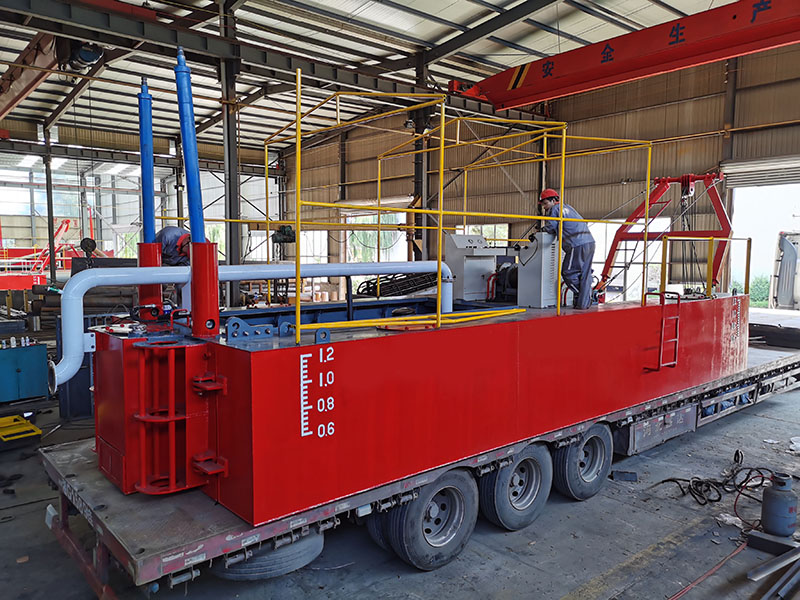 6寸泵全液压绞吸船发往北京